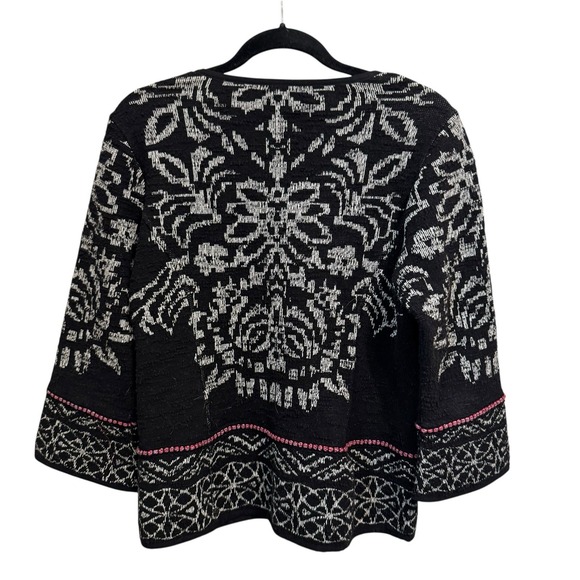 CHICOS Size 1 US M Jacquard Zip Front‎ Jacket Floral Black/White Tapestry - Picture 4 of 6
